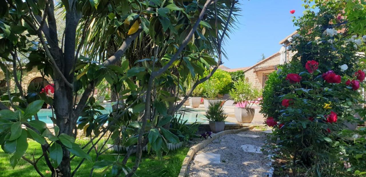 Villa Solary Le Pontet  Exterior photo