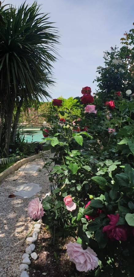 Villa Solary Le Pontet  Exterior photo